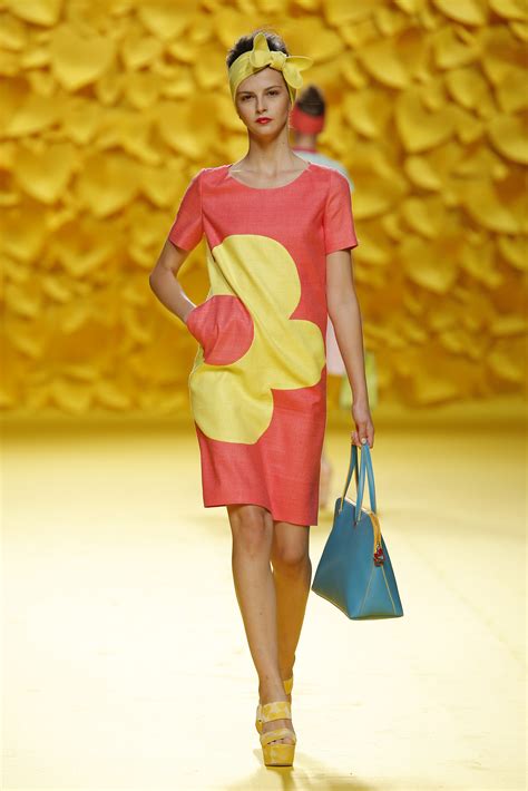 vestibilità agatha ruiz de la prada|agatha ruiz de la prada.